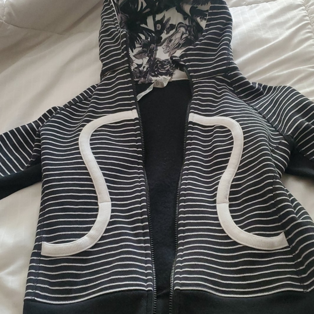 Lululemon jacket
